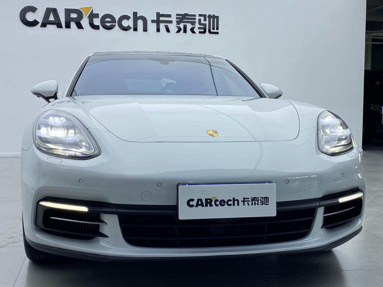 Porsche Panamera 2018