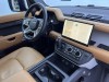 Land Rover Defender 2024