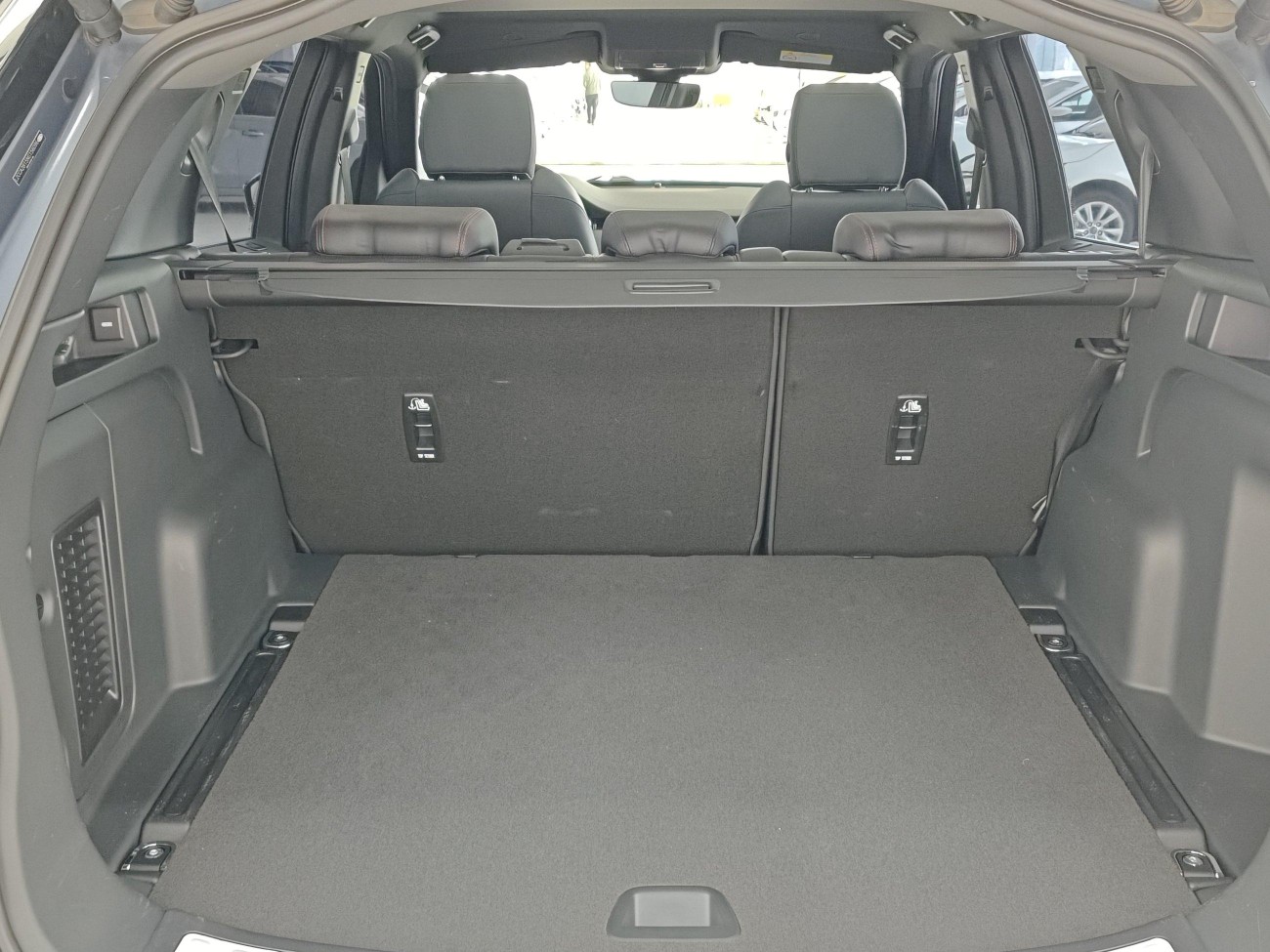 Land Rover Discovery Sport 2023