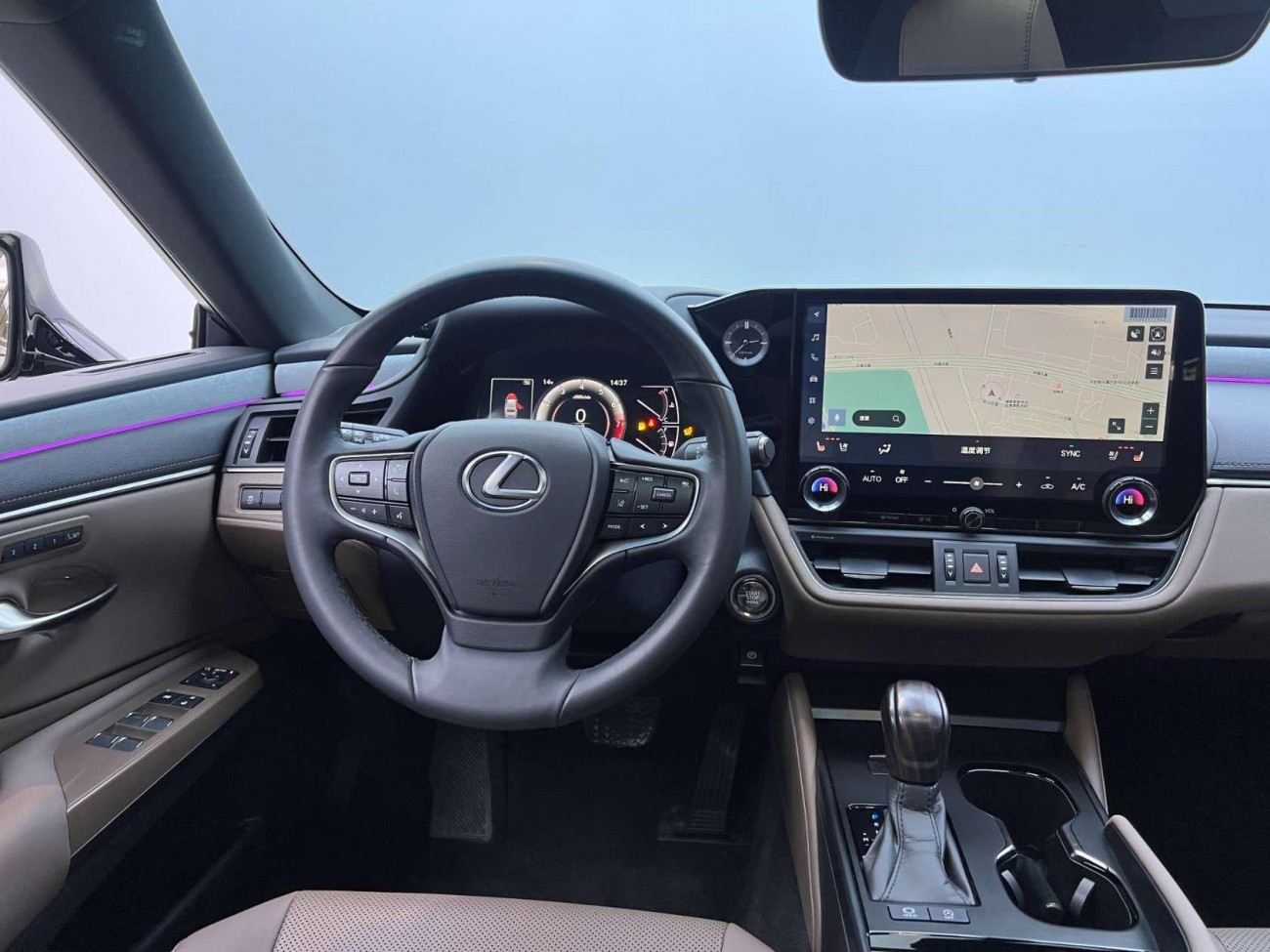Lexus ES 200 2025