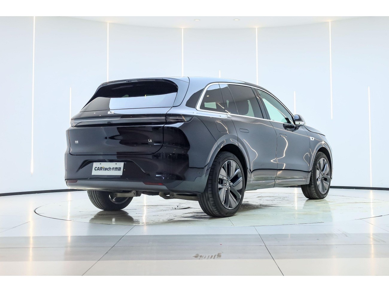 Li Auto L6 2024