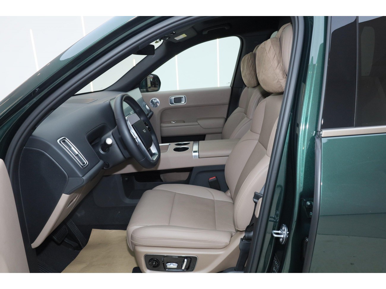 Li Auto L9 2025
