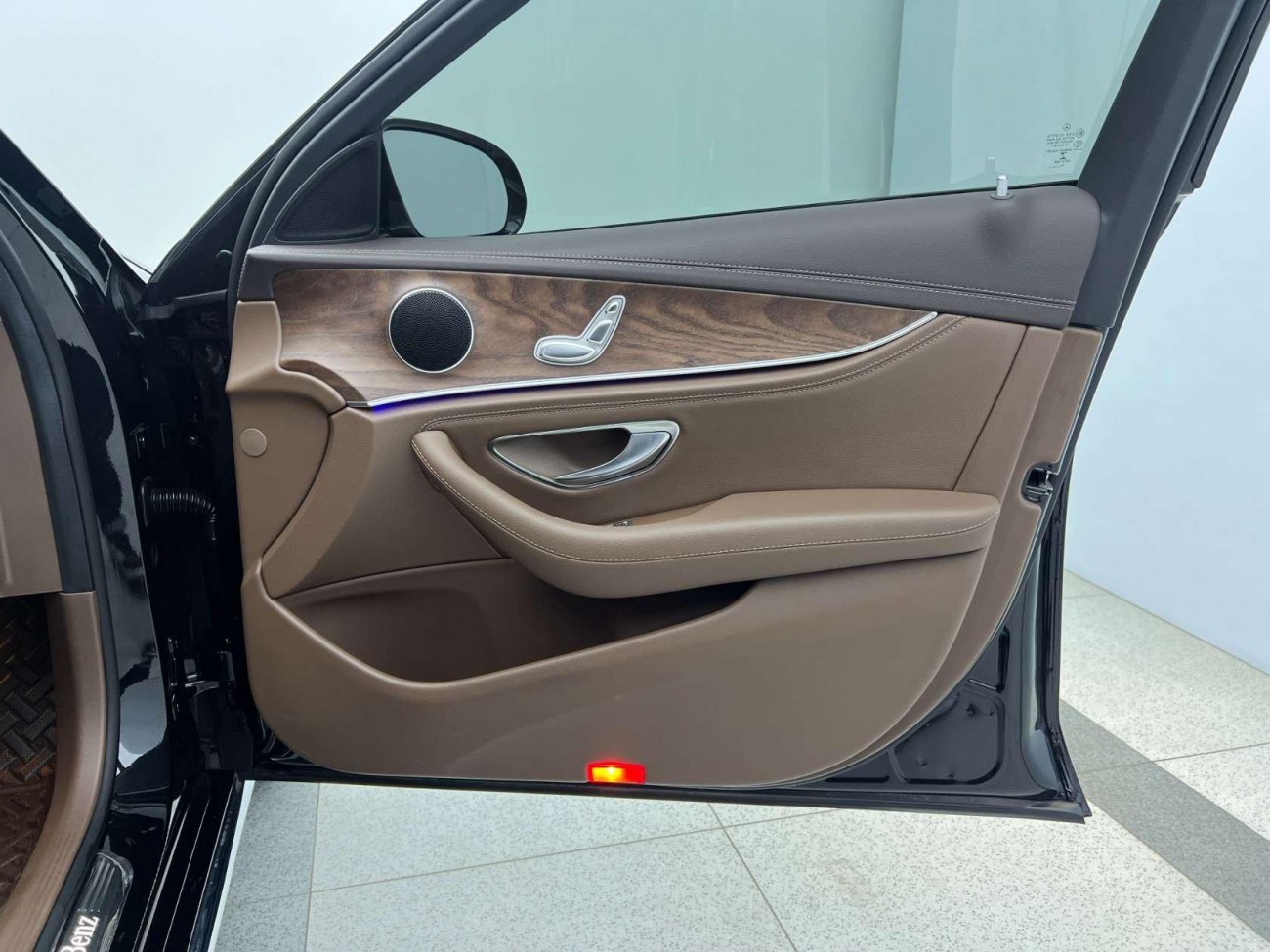 Mercedes-Benz E 260 L 2022