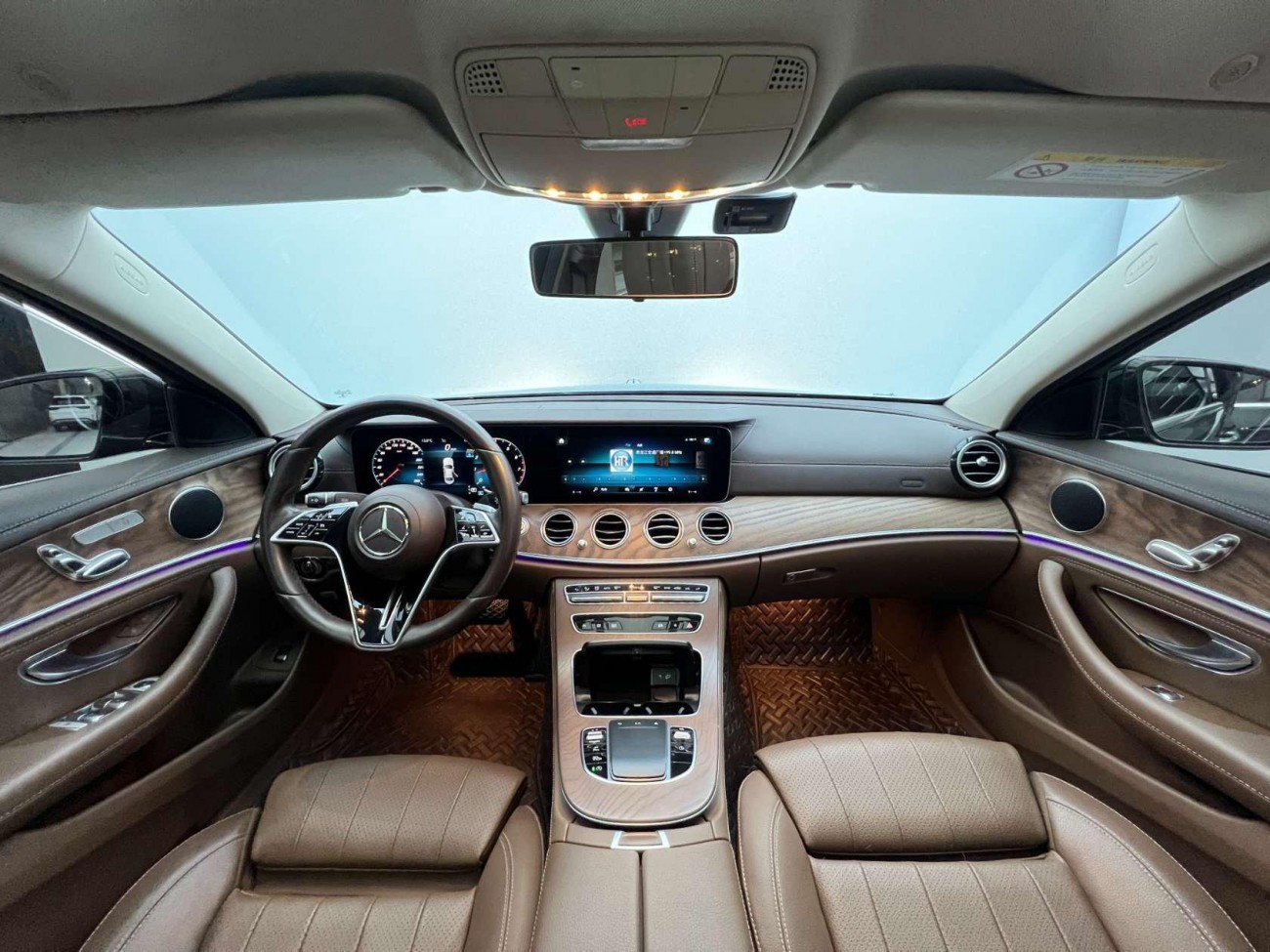 Mercedes-Benz E 260 L 2022