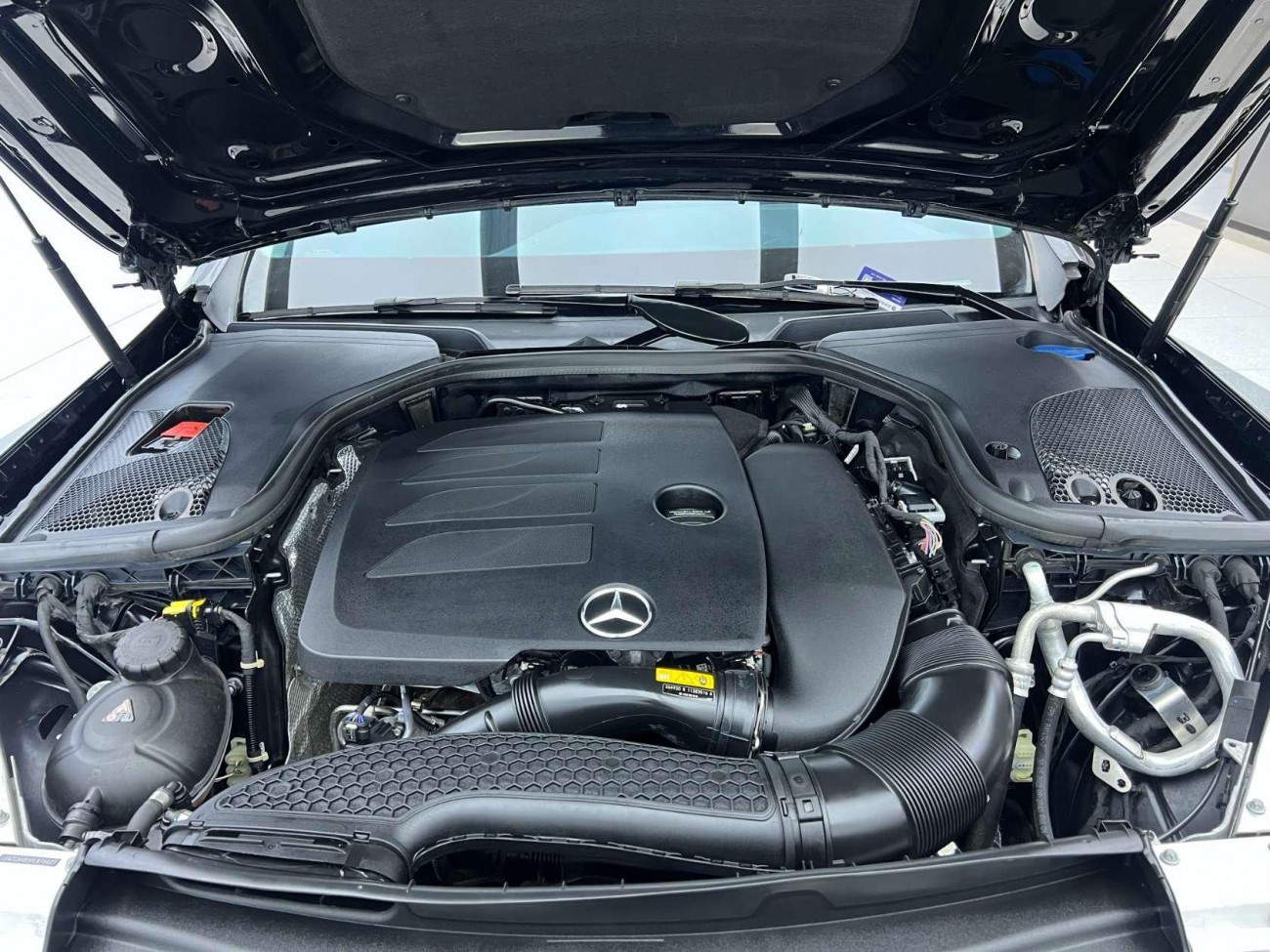 Mercedes-Benz E 260 L 2022