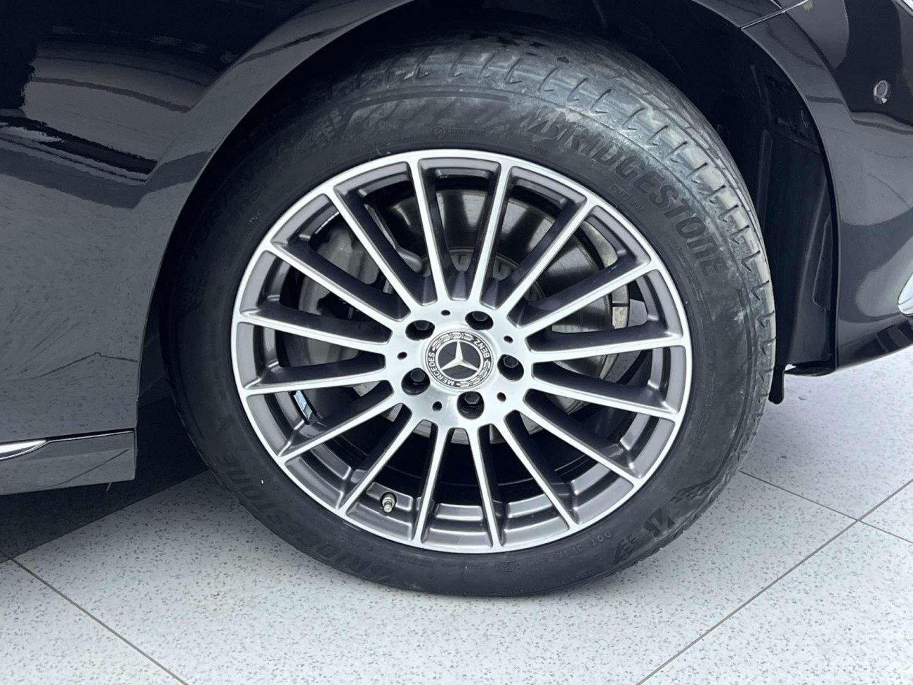 Mercedes-Benz E 260 L 2022