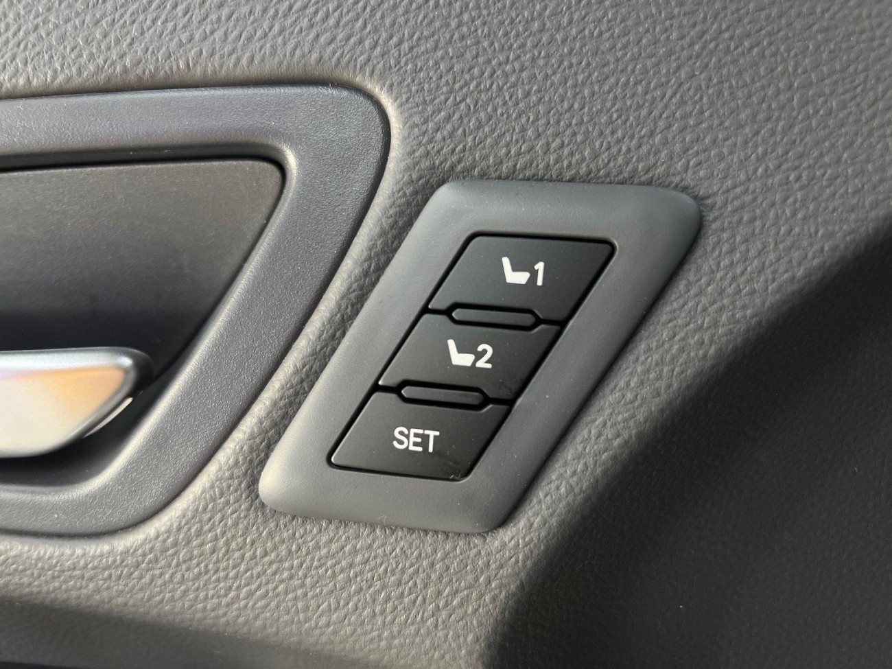 Toyota Granvia 2026