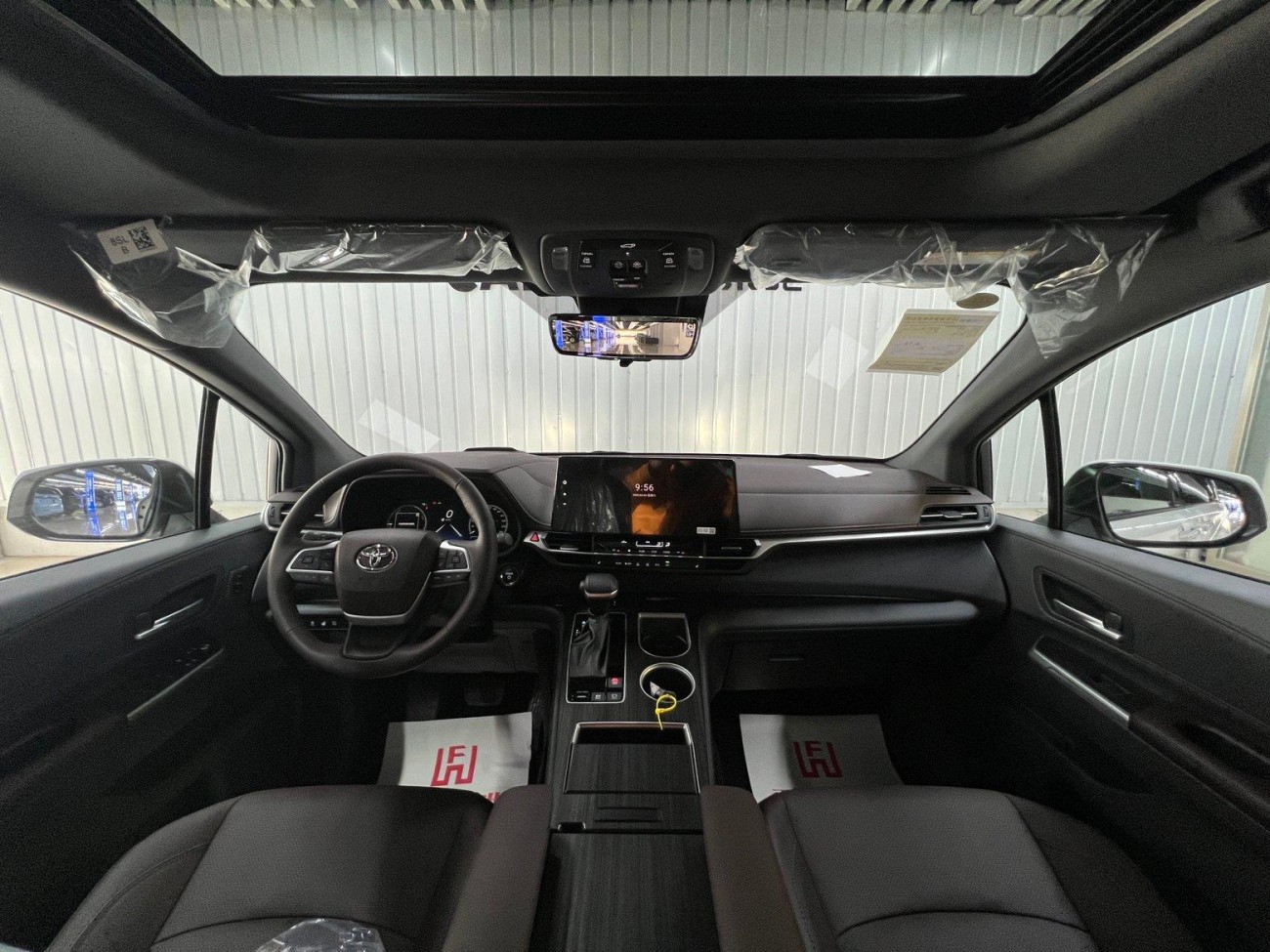 Toyota Granvia 2026