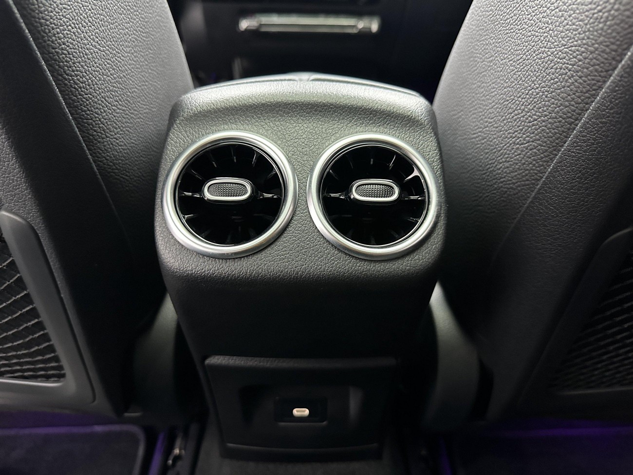 Mercedes-Benz A 200 L 2024