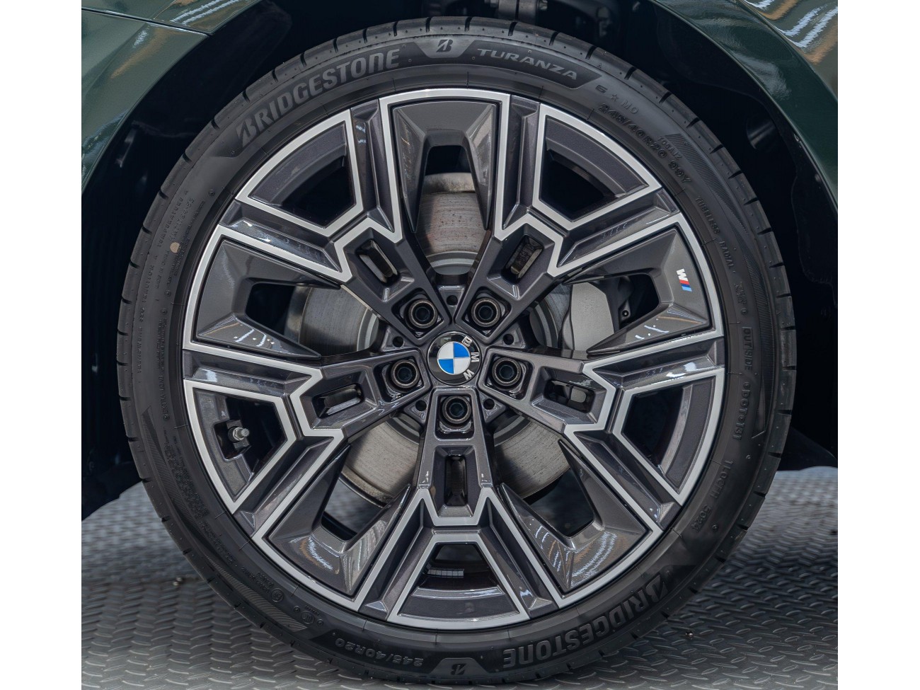 BMW 530Li 2025