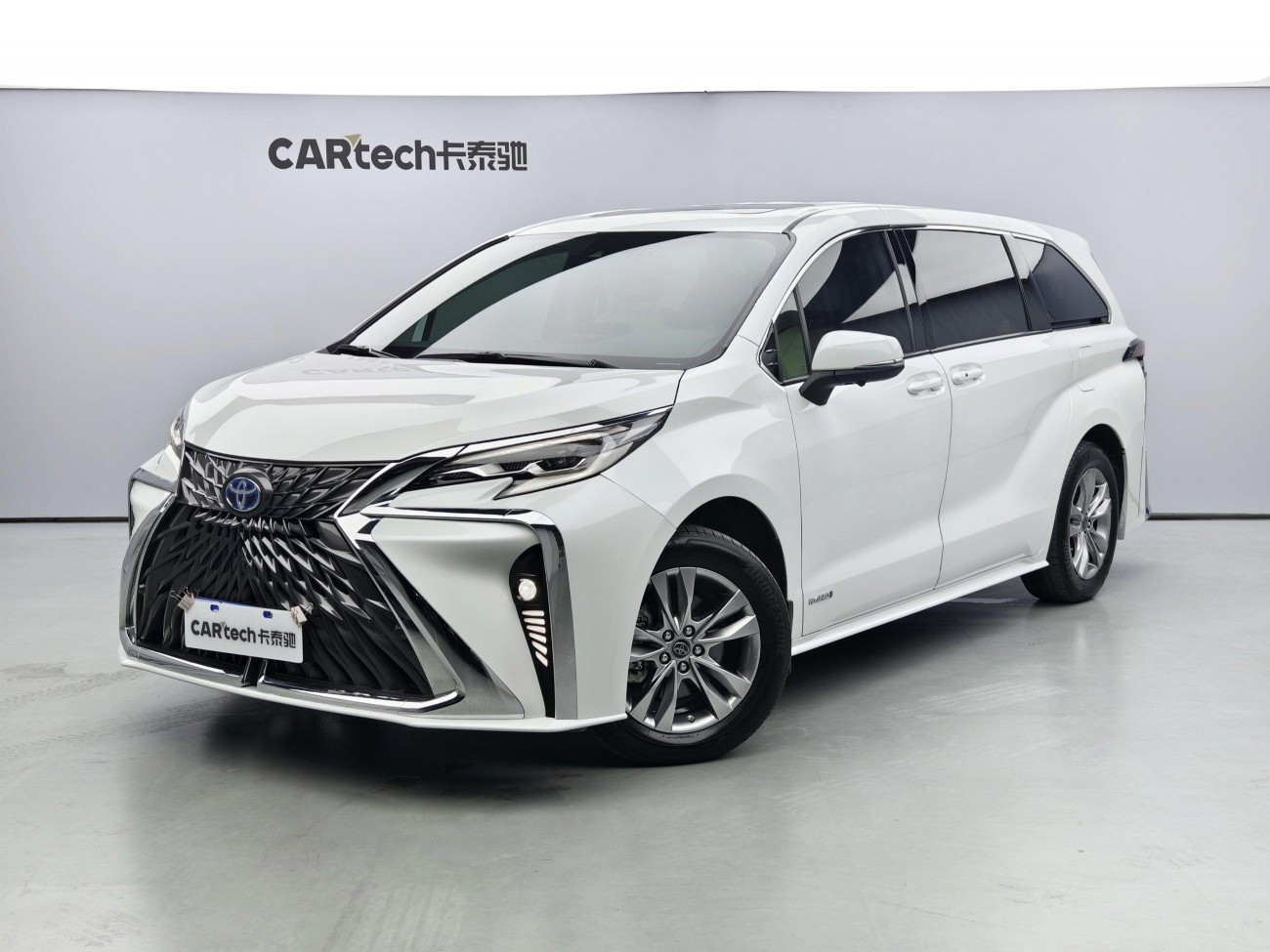 Toyota Sienna 2024
