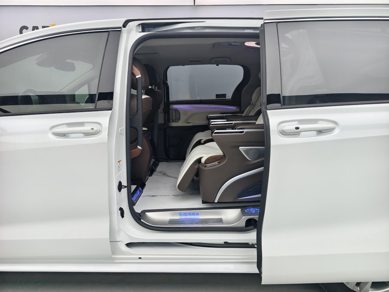 Toyota Sienna 2024