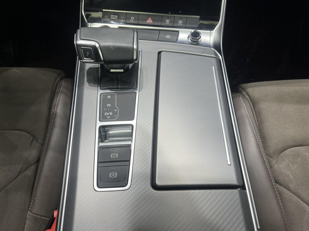 Audi A7L 45 TFSI 2024