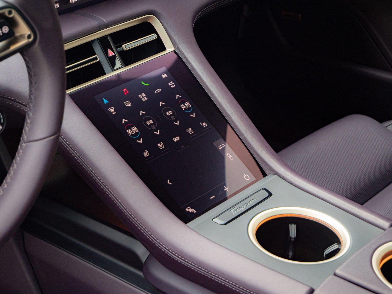 Porsche Taycan 2023