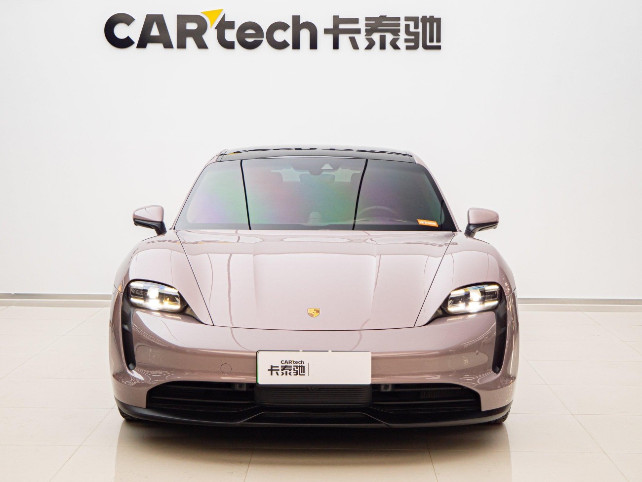 Porsche Taycan 2023