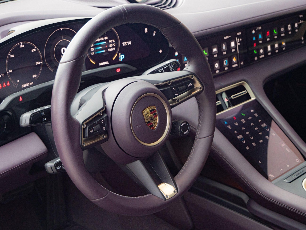 Porsche Taycan 2023