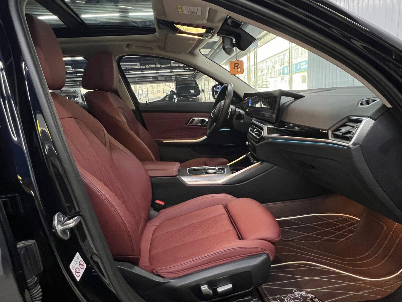 BMW 325Li 2023