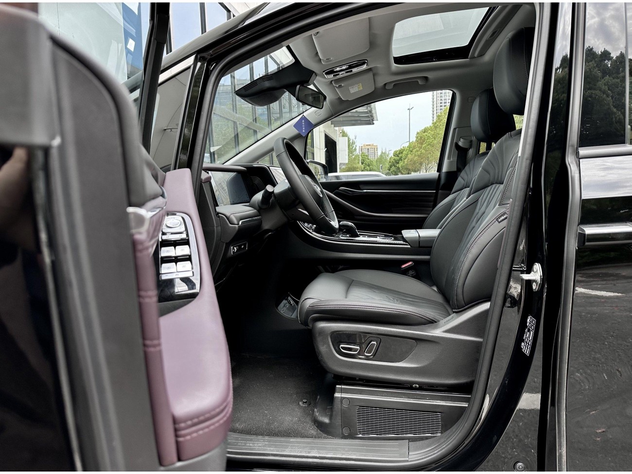 Trumpchi M8 2025
