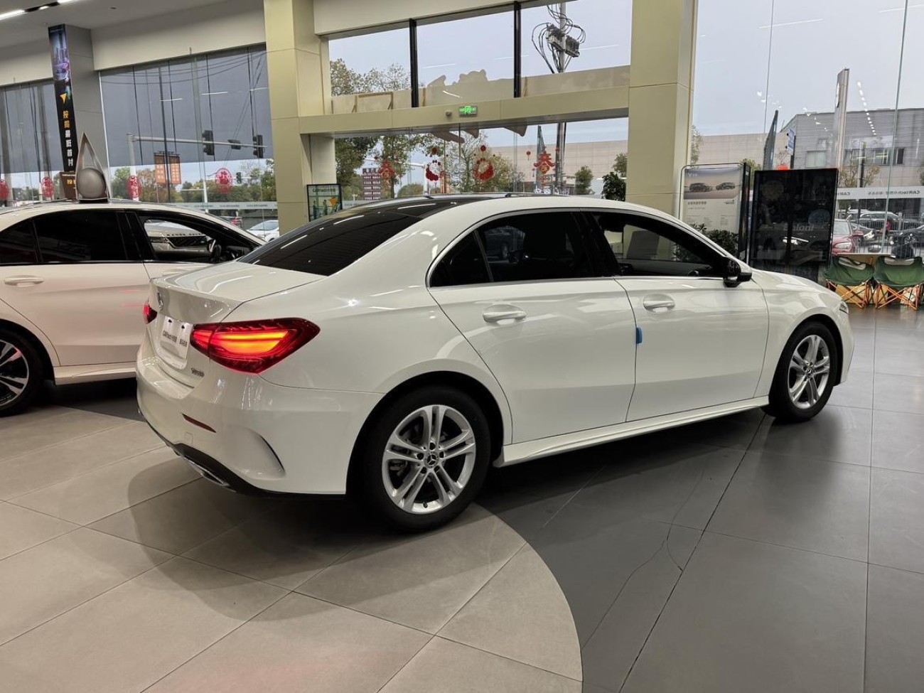 Mercedes-Benz A 180 L 2024