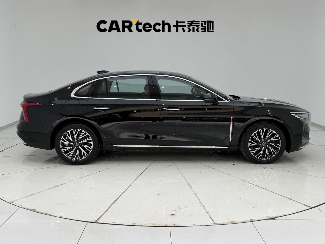 Hongqi H5 2025