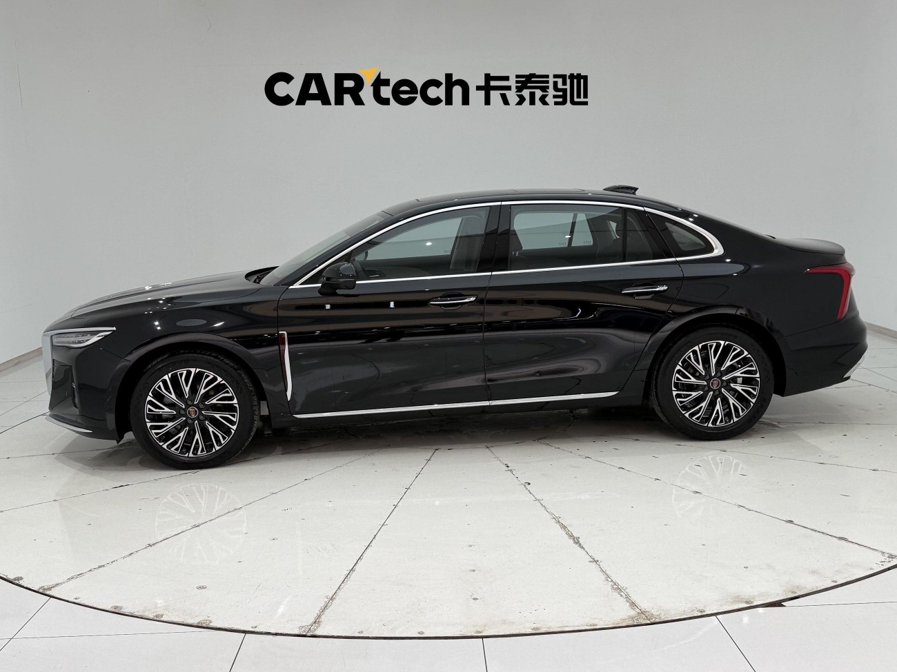 Hongqi H5 2025