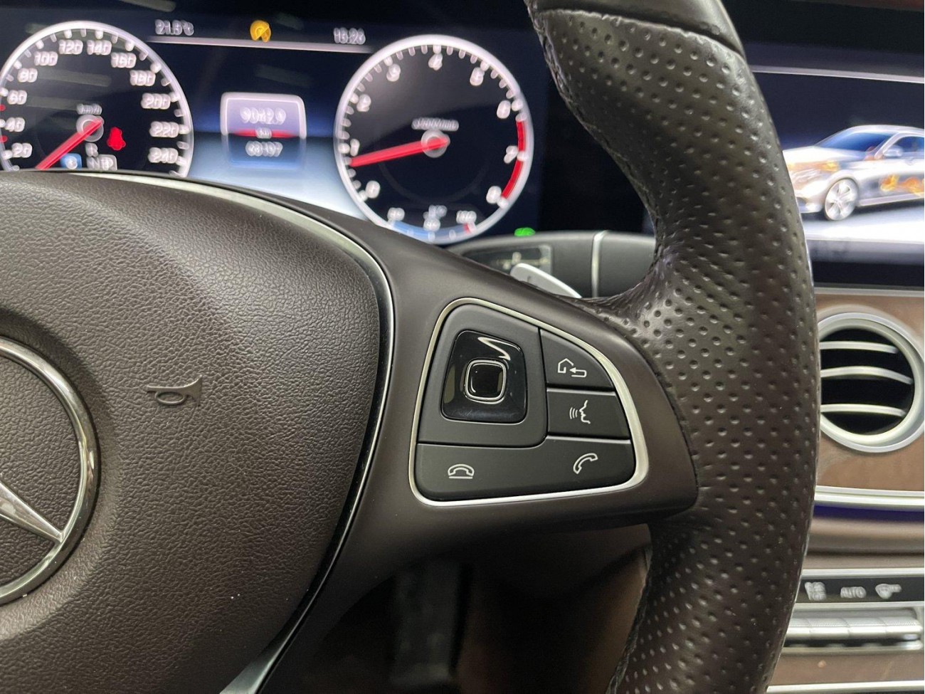Mercedes-Benz E 200 L 2018