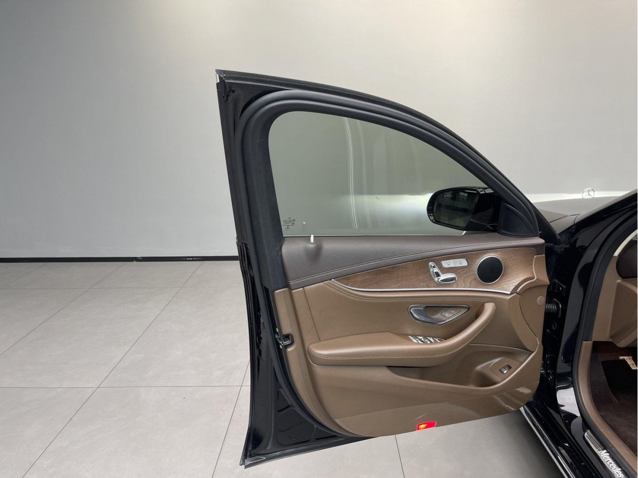 Mercedes-Benz E 200 L 2018