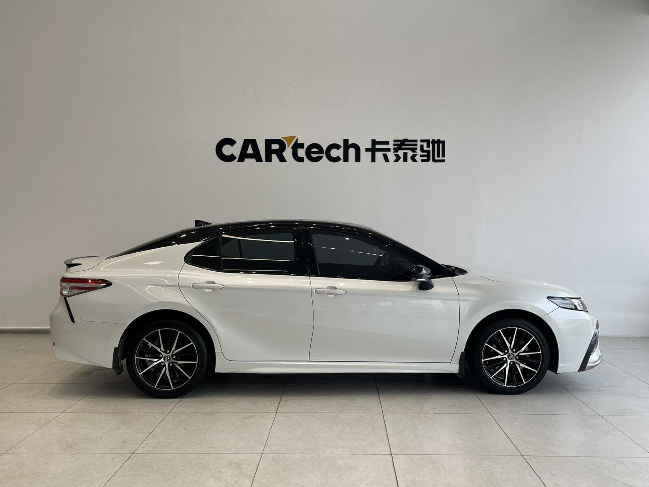 Toyota Camry 2023