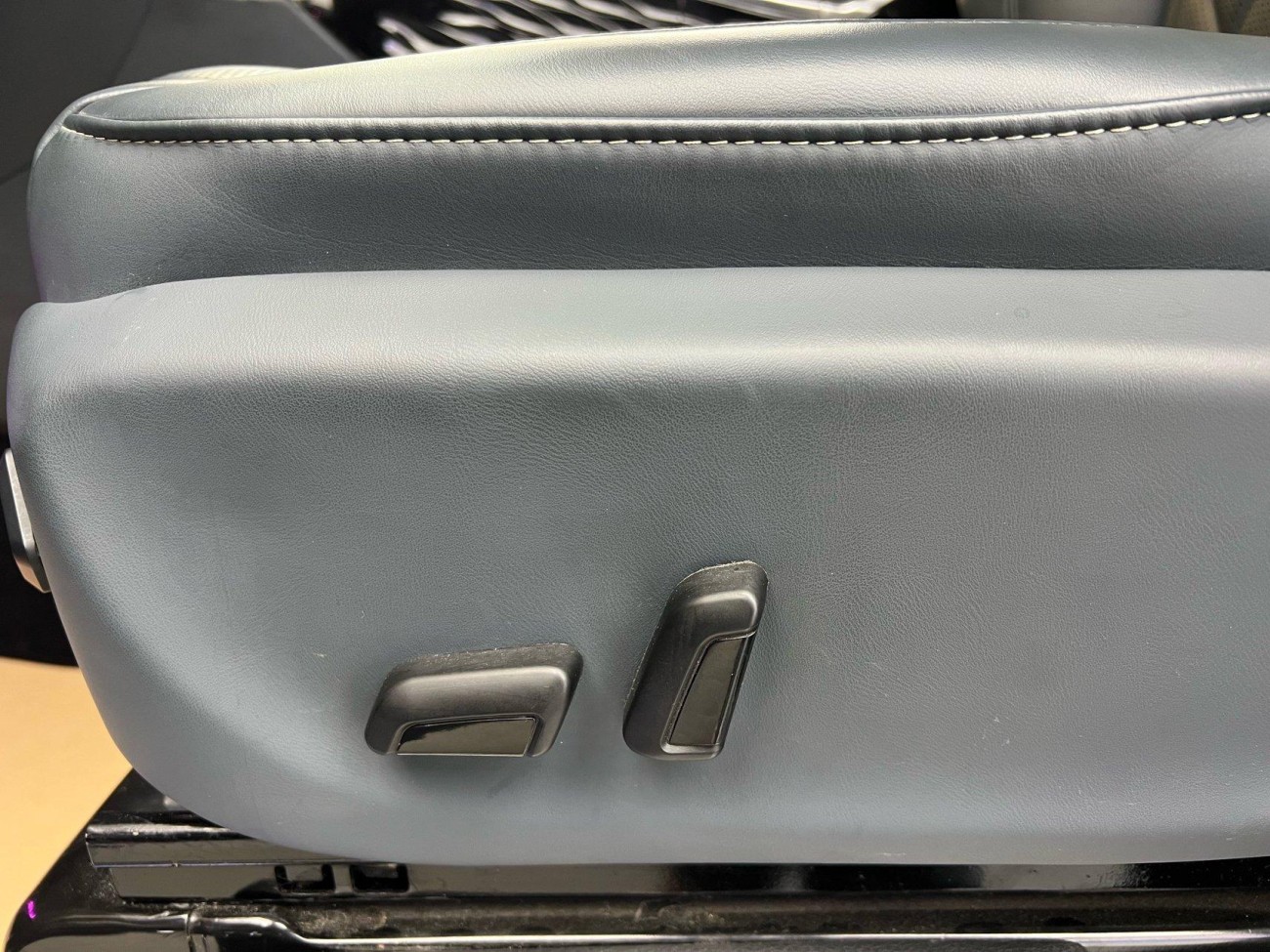 Mercedes-Benz 2021 2022