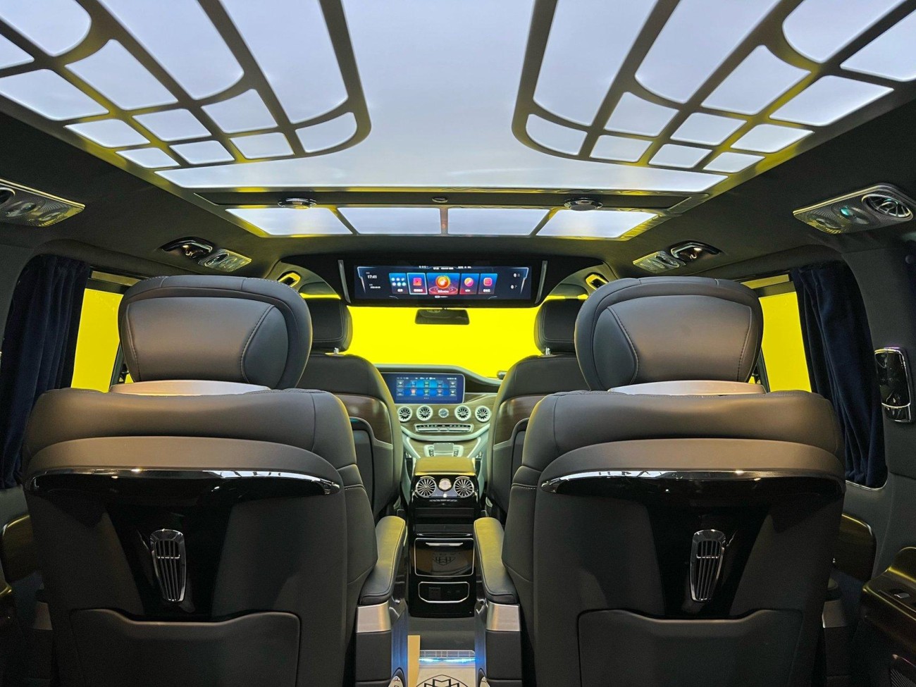 Mercedes-Benz 2021 2022