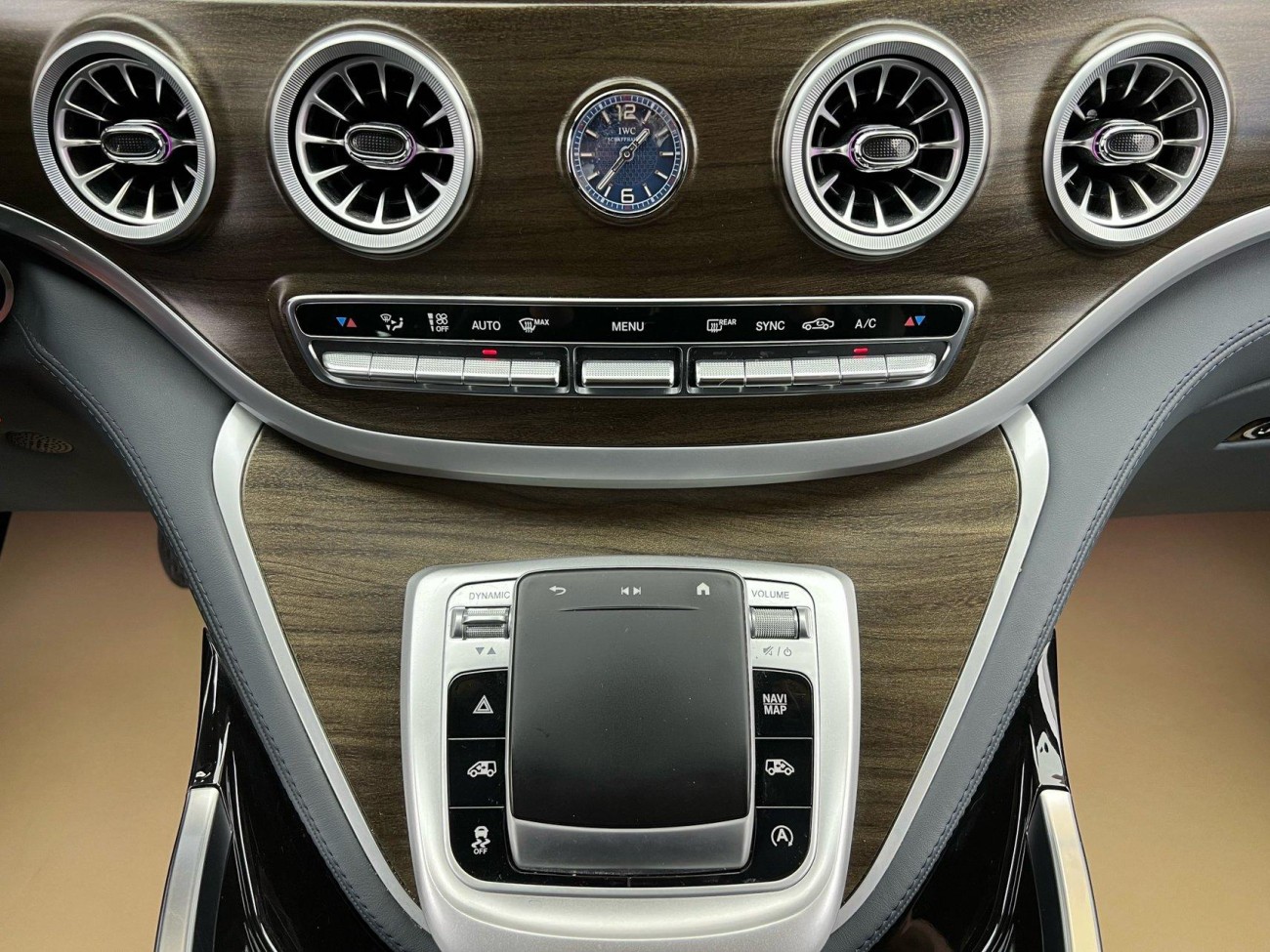 Mercedes-Benz 2021 2022