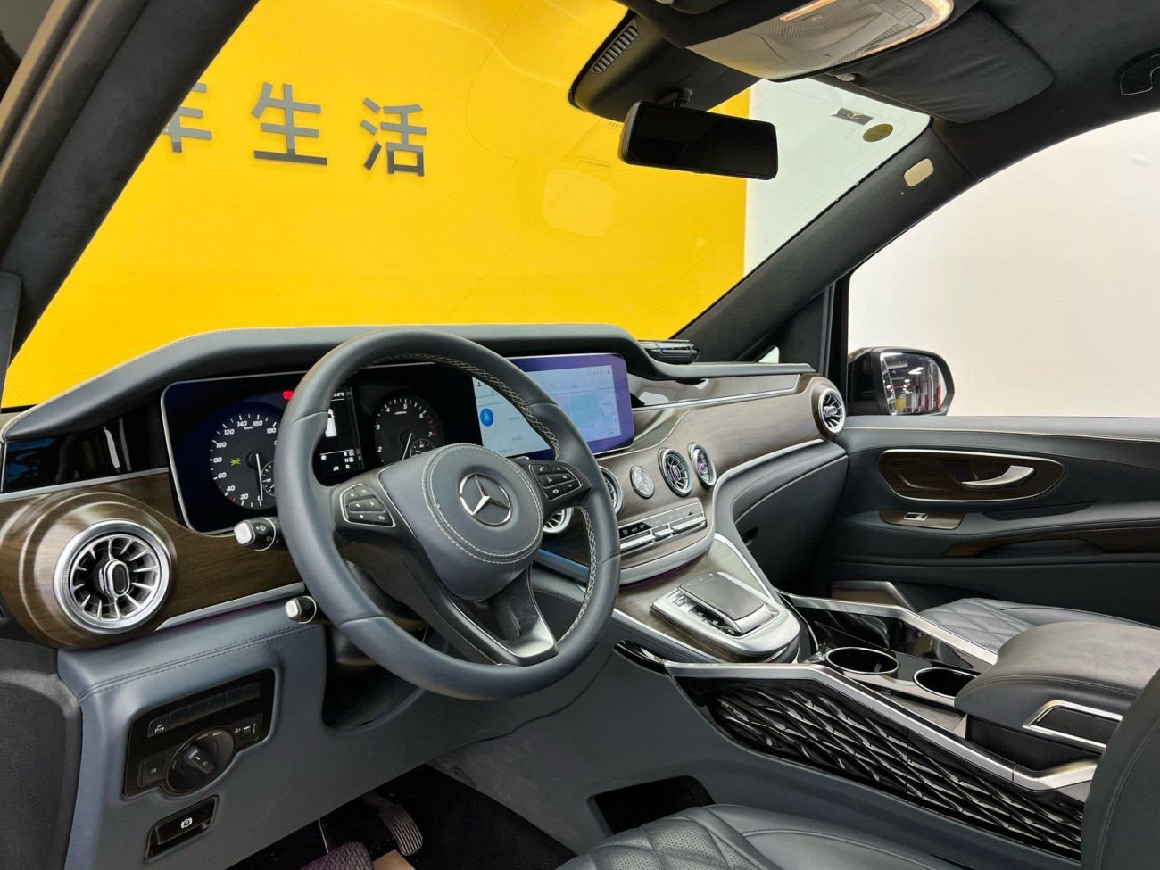 Mercedes-Benz 2021 2022