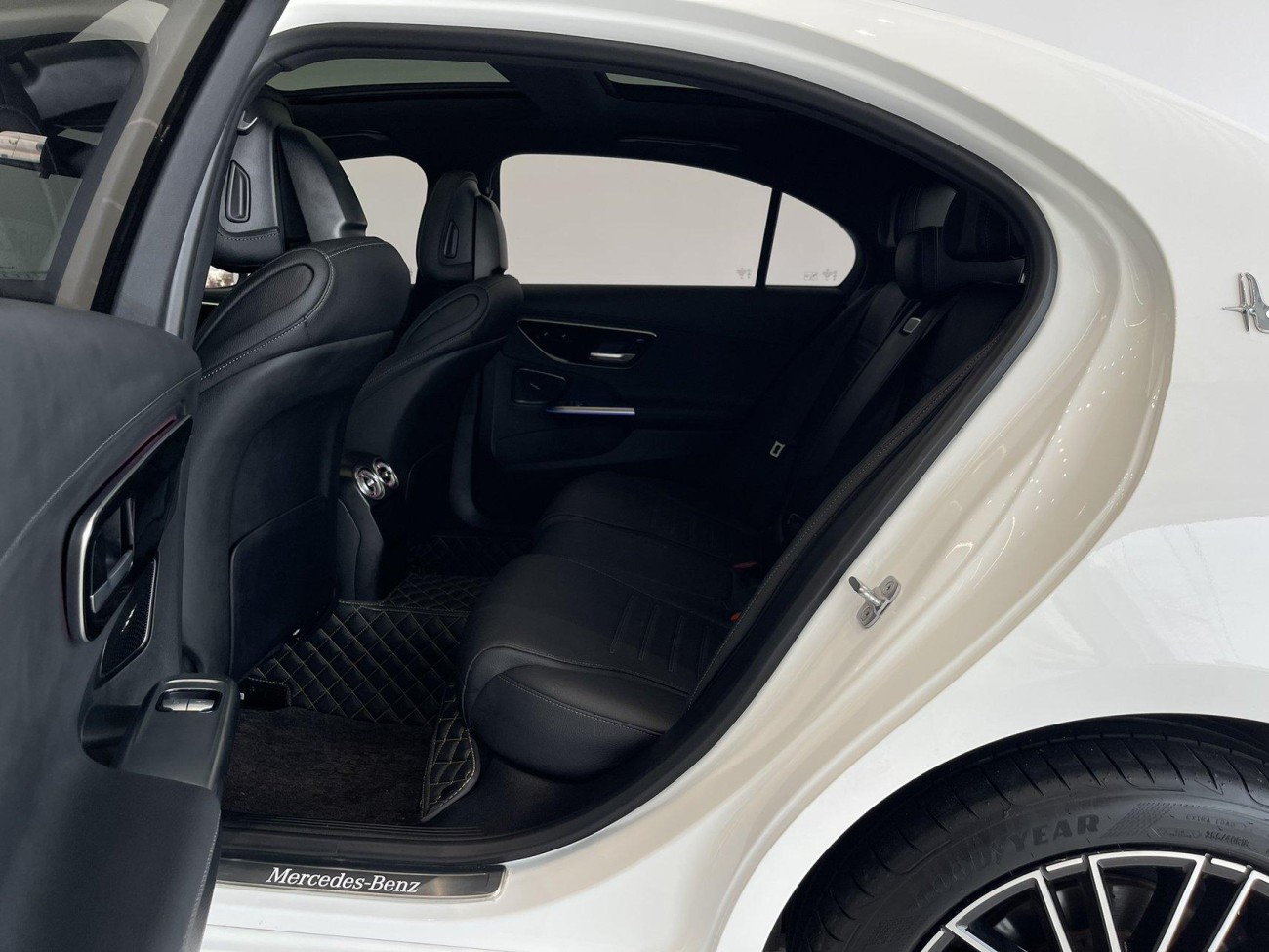 Mercedes-Benz C 260 L 2024