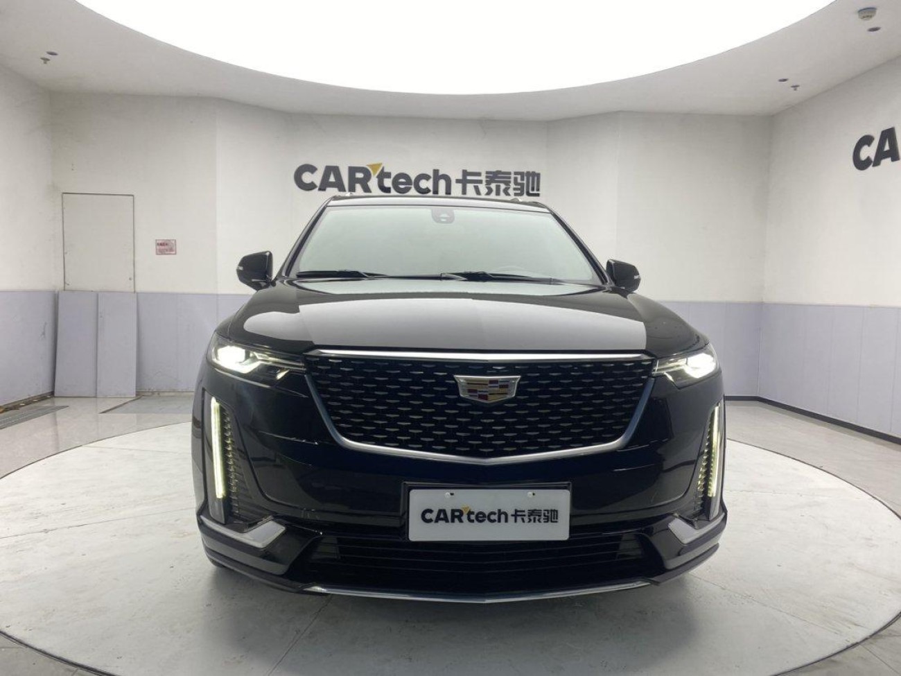 Cadillac XT6 2021
