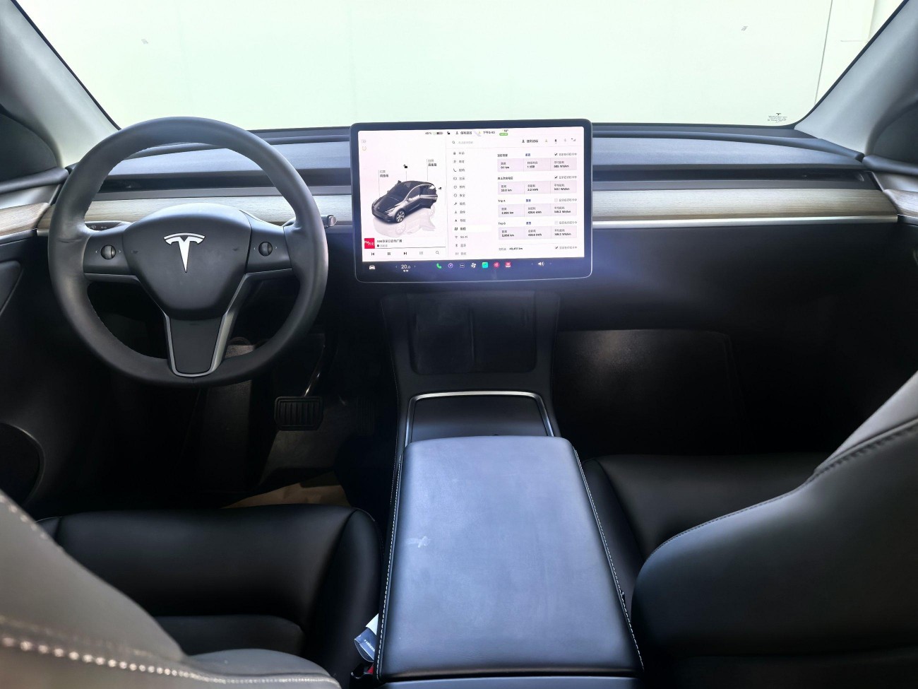 Tesla Model Y 2023