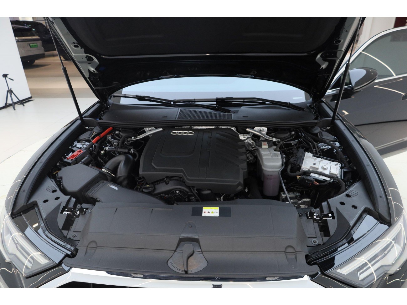 Audi A6L 45 TFSI 2025