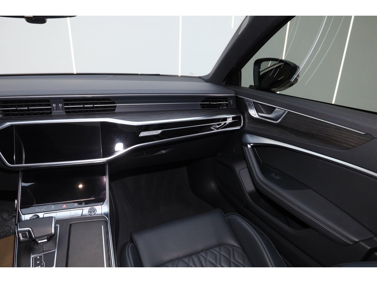 Audi A6L 45 TFSI 2025