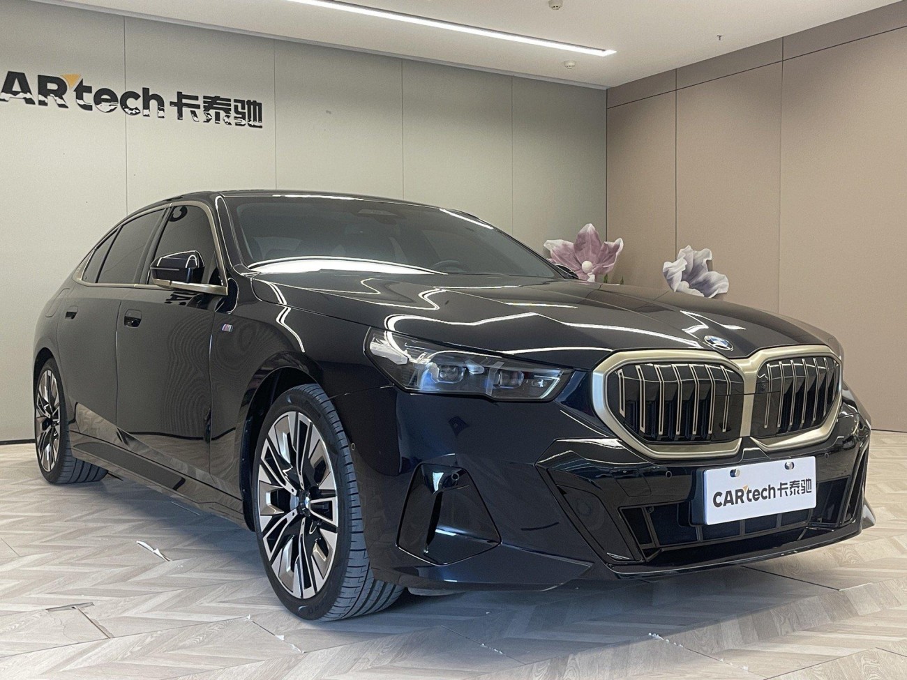 BMW 530Li 2024
