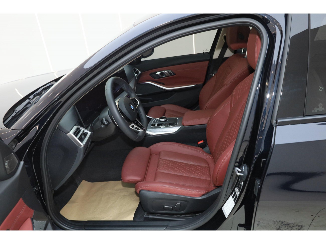 BMW 330Li 2025