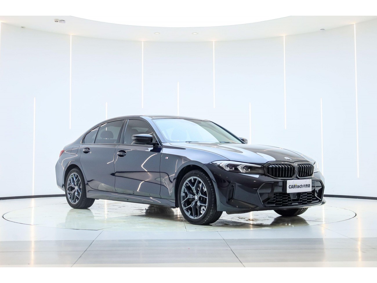 BMW 330Li 2025