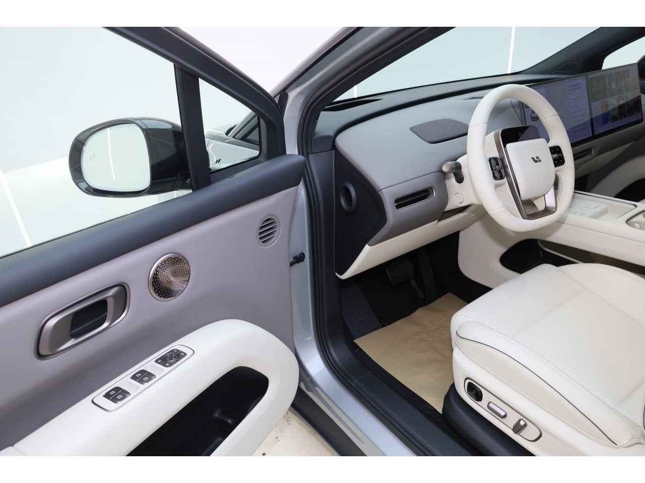 Li Auto i6 2025