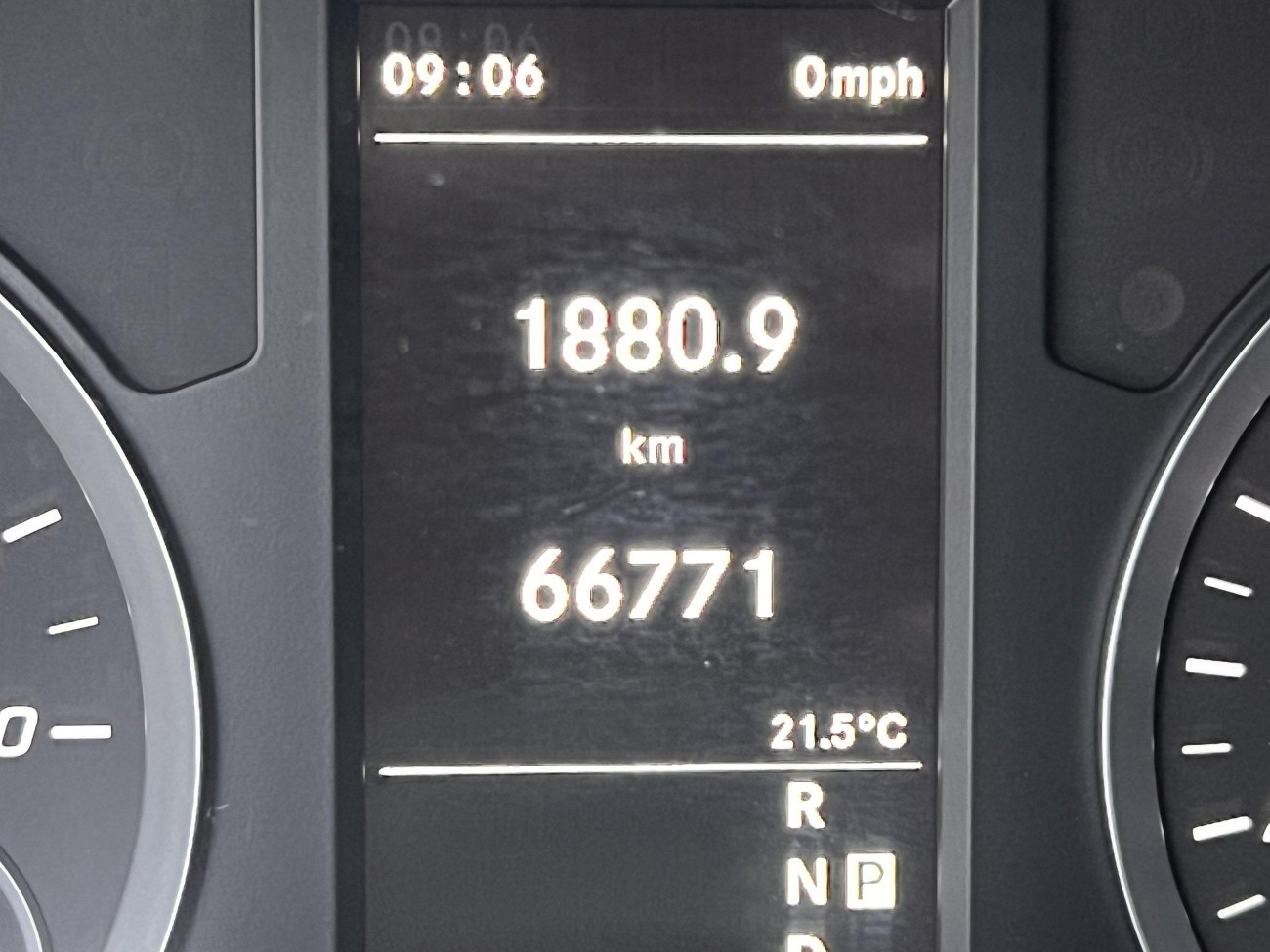 Mercedes-Benz 2023 2023