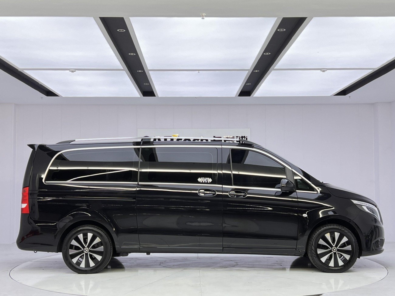 Mercedes-Benz 2023 2023