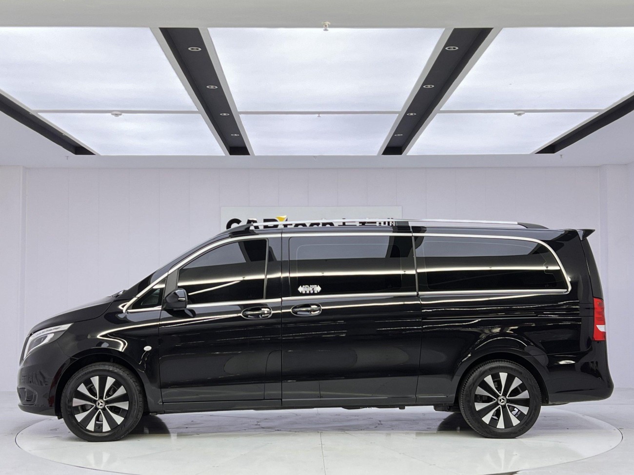 Mercedes-Benz 2023 2023
