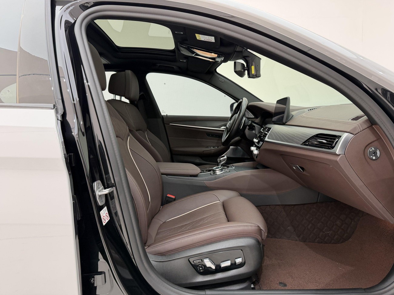 BMW 530Li 2021
