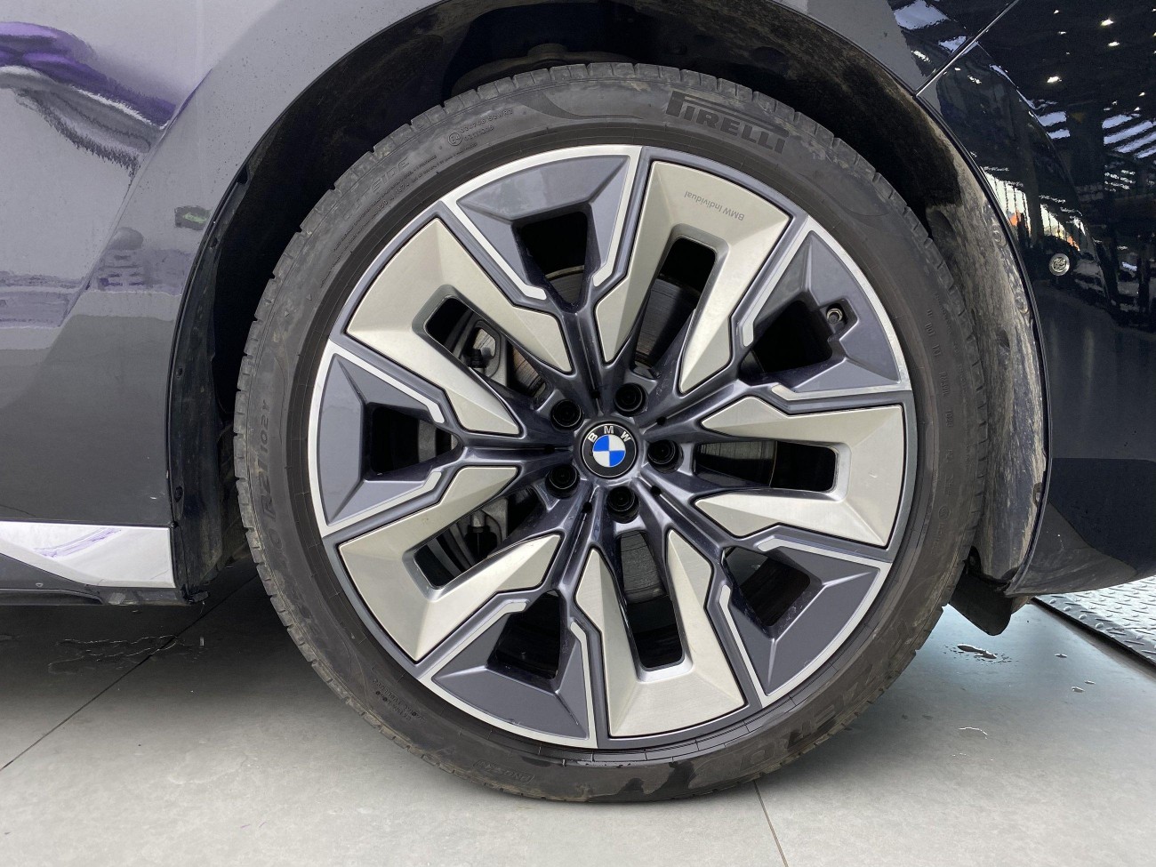 BMW 740Li 2024
