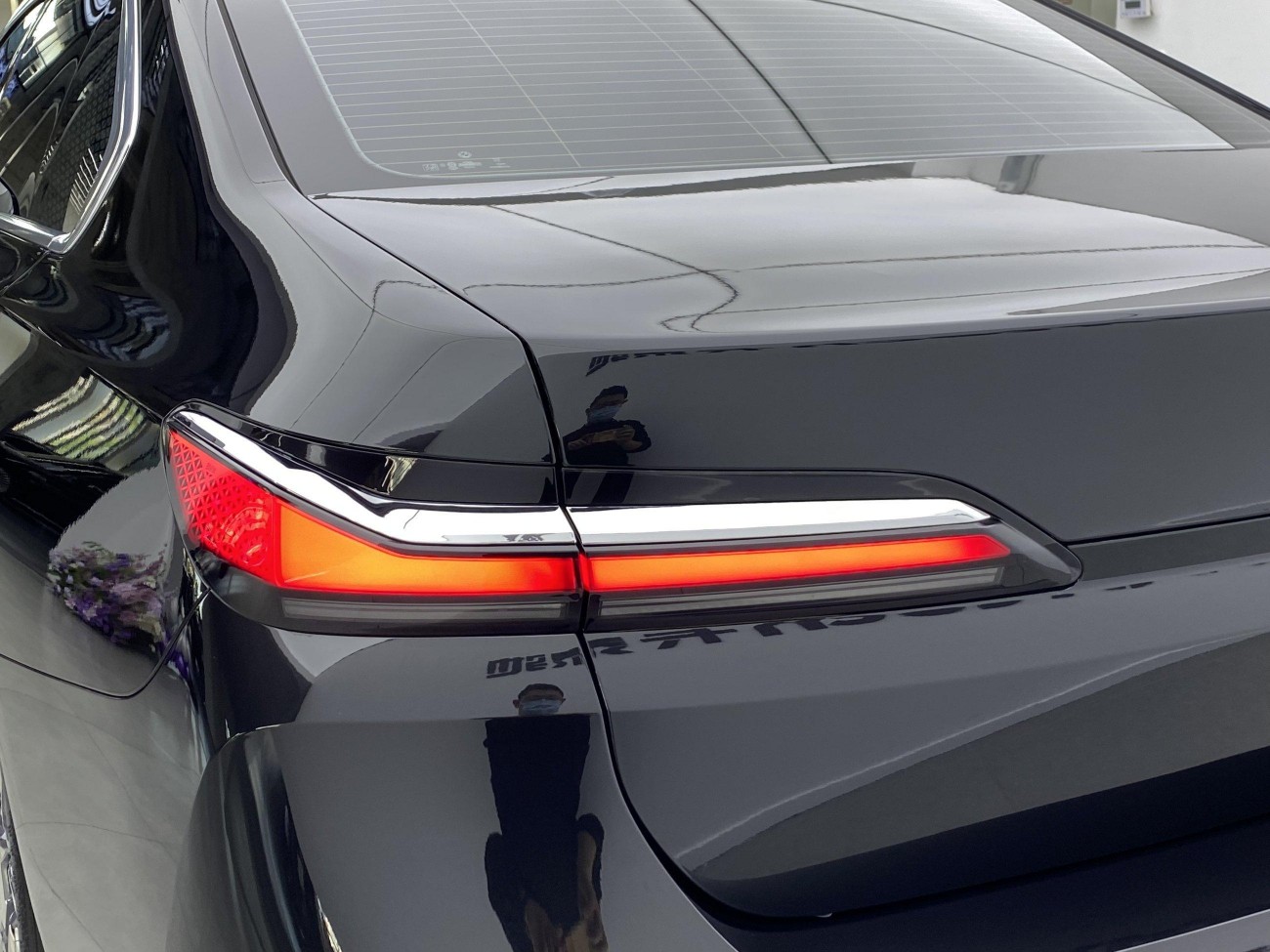 BMW 740Li 2024