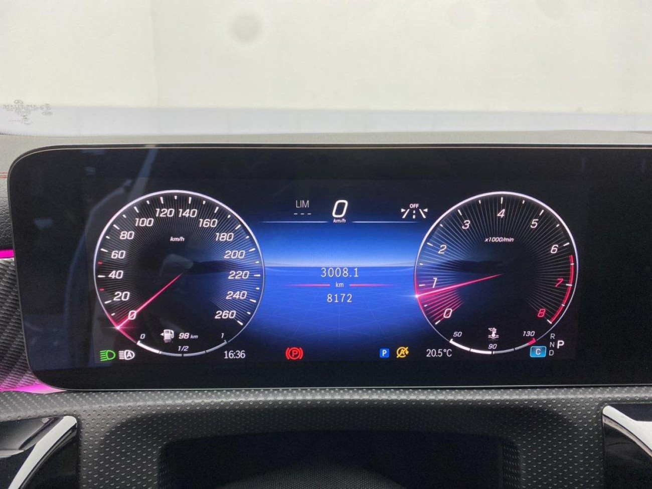 Mercedes-Benz A 200 L 2025