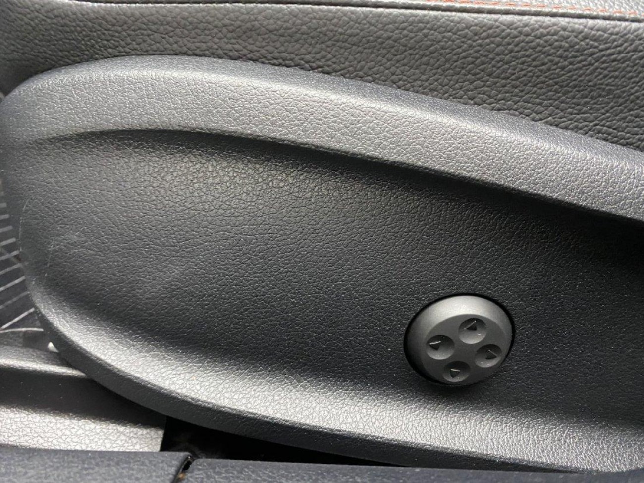 Mercedes-Benz A 200 L 2025