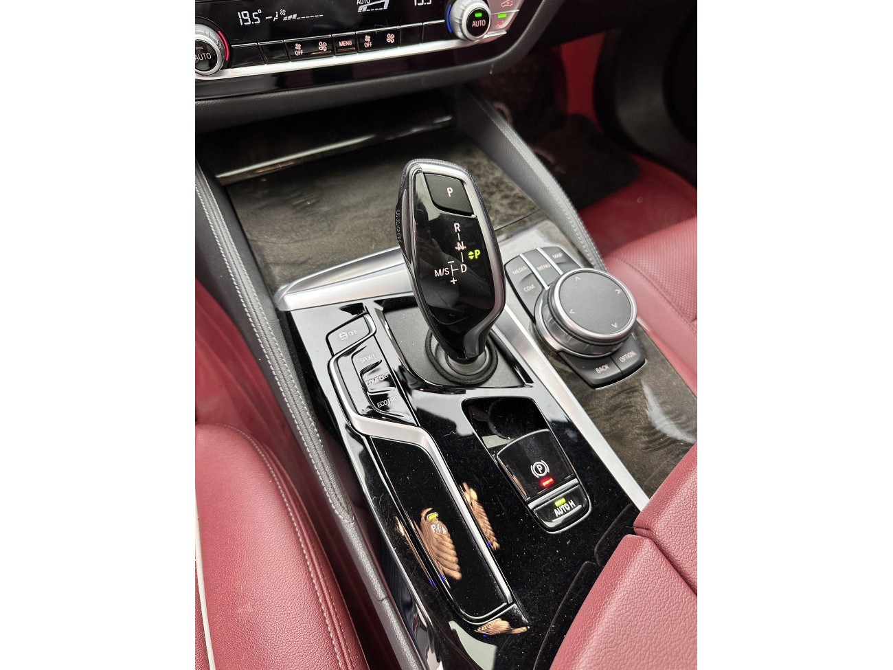BMW 525Li 2021